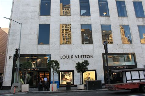 chinatown san francisco louis vuitton|louis vuitton shop san francisco.